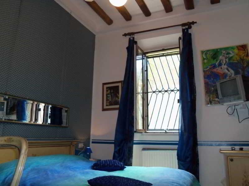 Hostel Biennale *