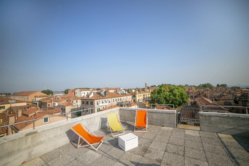 Hostel Biennale Hostal *