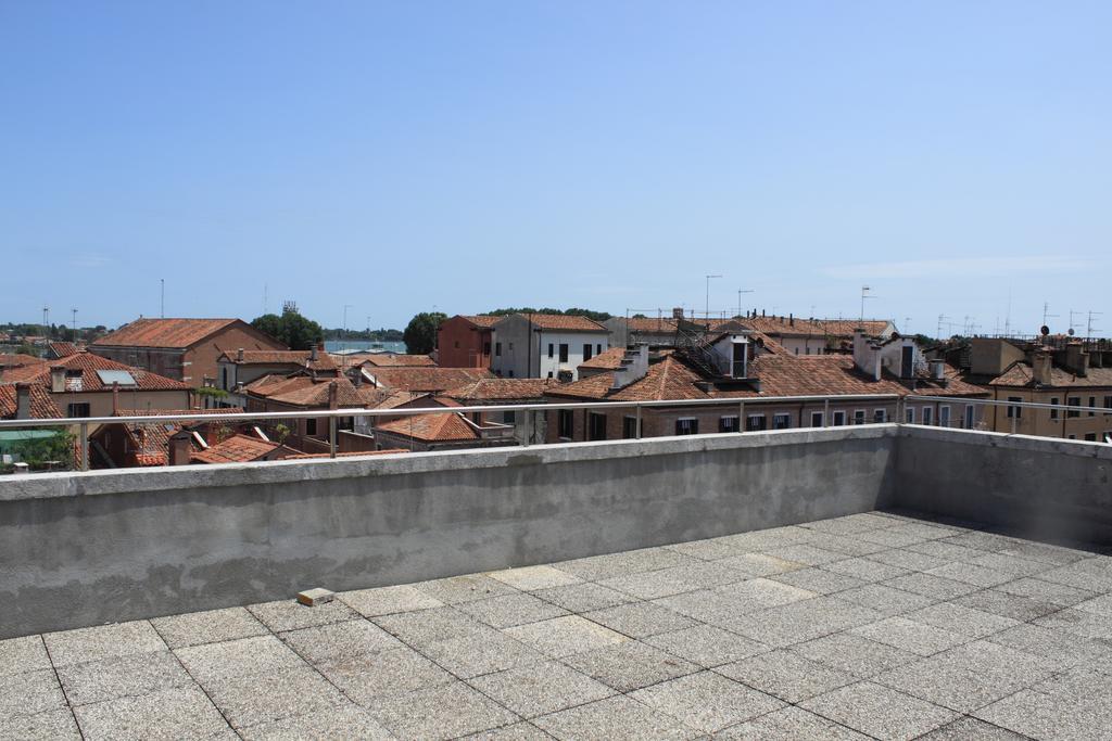Hostel Biennale Hostal